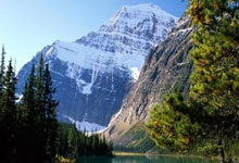 开云APP-骑士鏖战雷霆，易建联高光表现