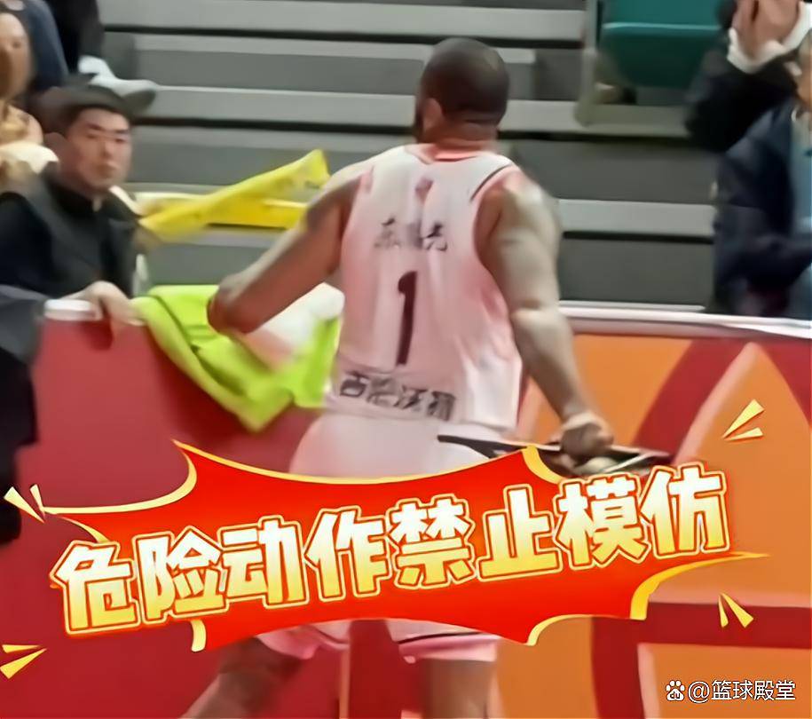 华伦西亚主场失利,球迷情绪低迷的简单介绍 华伦西亚主场失利,球迷情绪低迷的简单介绍