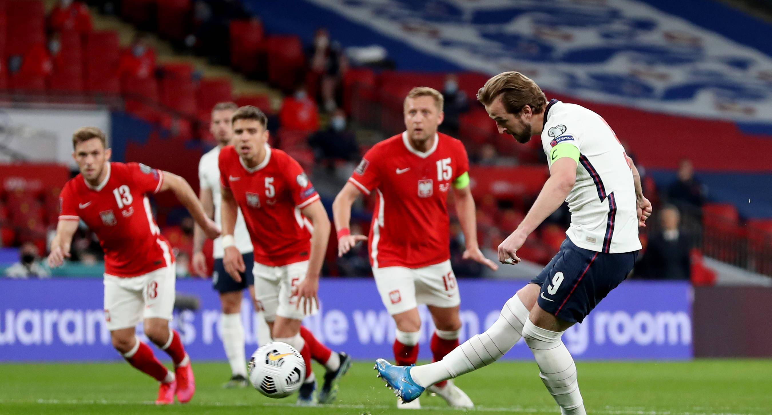 英格兰在对捷克的比赛中取得胜利