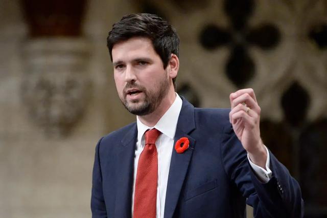 包含摩纳哥经理人谈转会计划,拟签下多名新援强化阵容的词条 包含摩纳哥经理人谈转会计划,拟签下多名新援强化阵容的词条