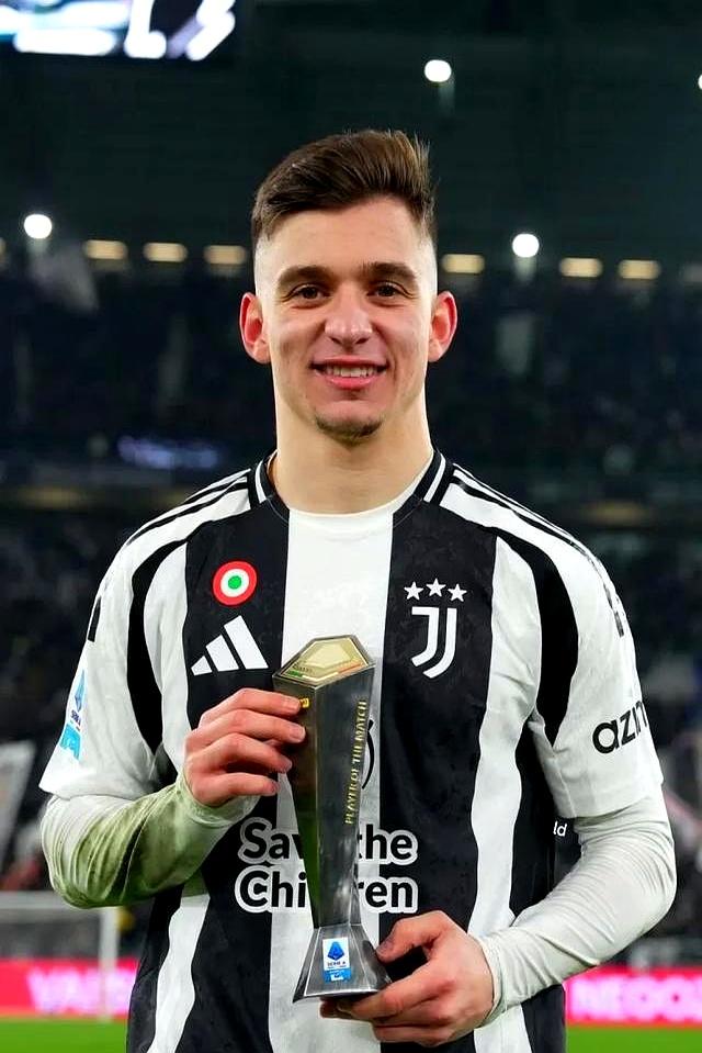 包含尤文图斯战绩优秀，欧冠冠军前途光明的词条