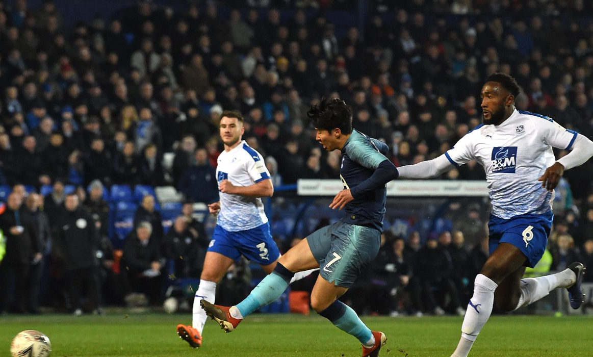 关于狂攻狂守:埃弗顿开赛高压发力镇上第一名稳定的信息 关于狂攻狂守:埃弗顿开赛高压发力镇上第一名稳定的信息