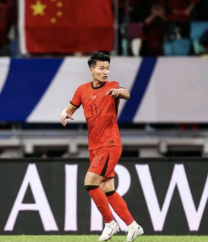 雷厉风行的球员们踢出了精彩表现 雷厉风行的球员们踢出了精彩表现