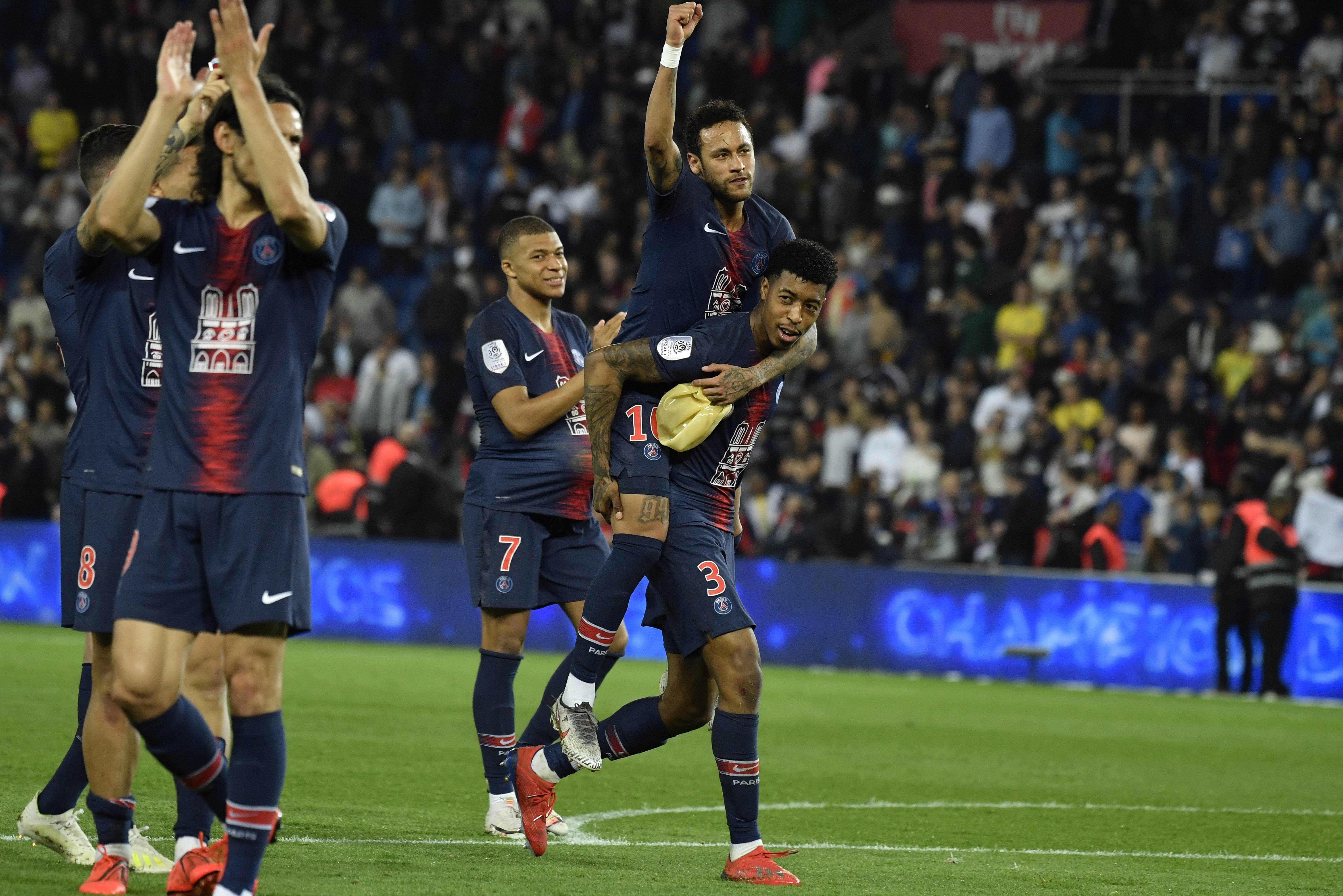 关于瓦伦西亚主场迎战比利亚雷亚尔,实力对比如何?的信息 关于瓦伦西亚主场迎战比利亚雷亚尔,实力对比如何?的信息