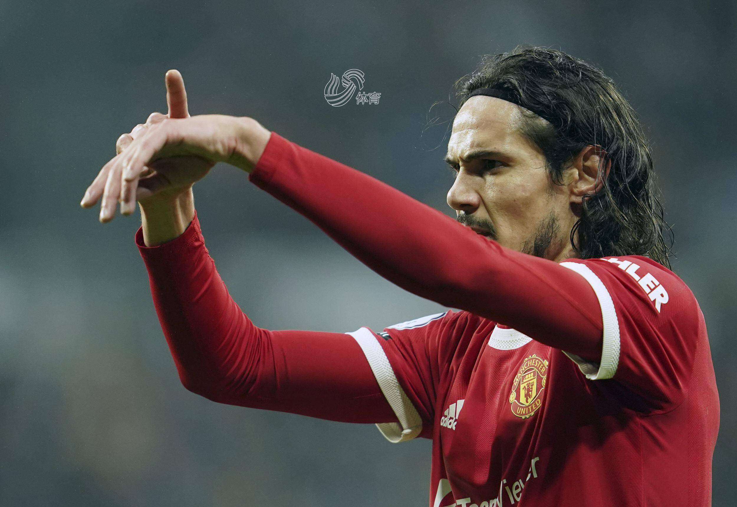 曼联主场全力以赴追求冠军奖杯 曼联主场全力以赴追求冠军奖杯