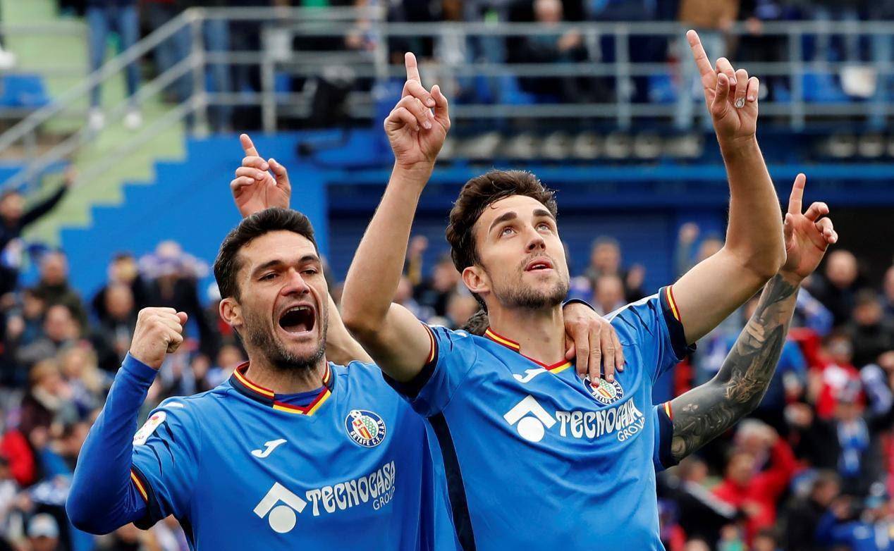 包含赫塔菲客场战胜比利亚雷阿尔,士气高涨的词条 包含赫塔菲客场战胜比利亚雷阿尔,士气高涨的词条