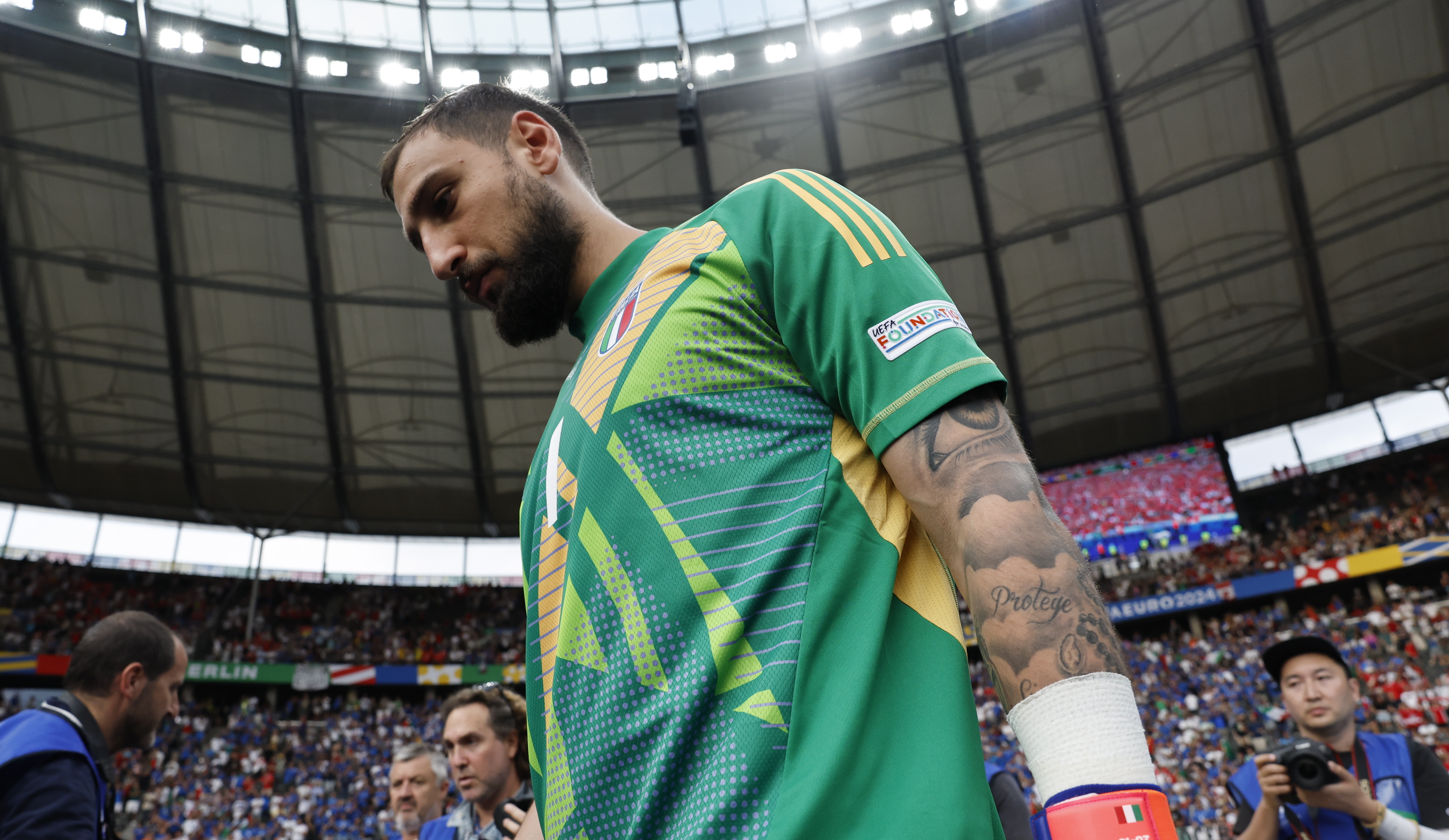 包含意大利足球联赛一名年轻球员风头惊人的词条