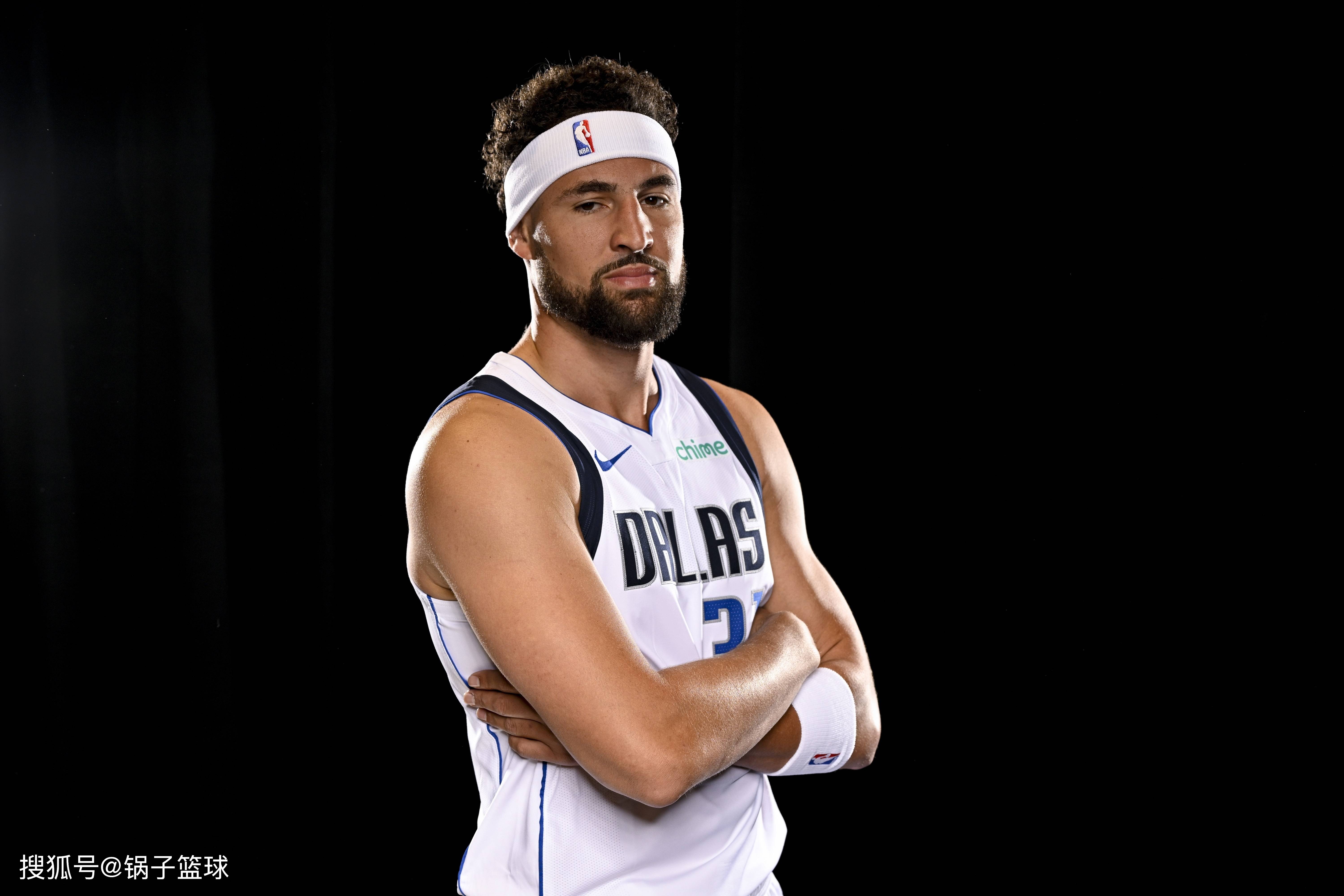 尼克斯队大胜独行侠队,一鼓作气稳固排名 尼克斯队大胜独行侠队,一鼓作气稳固排名