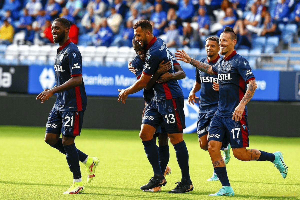 利物浦研究对手，备战欧冠半决赛决战