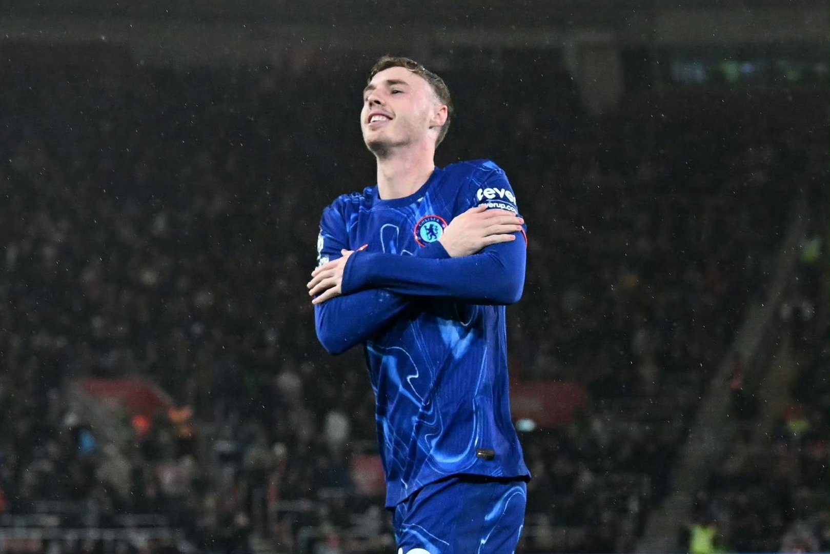 阿斯顿维拉客场-击败沃特福德，豪取三分的简单介绍