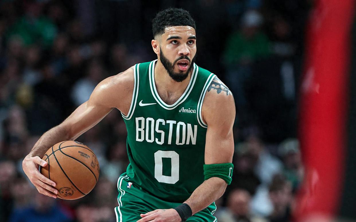 关于凯尔特人后卫连入两记绝杀,助队险胜对手的信息 关于凯尔特人后卫连入两记绝杀,助队险胜对手的信息