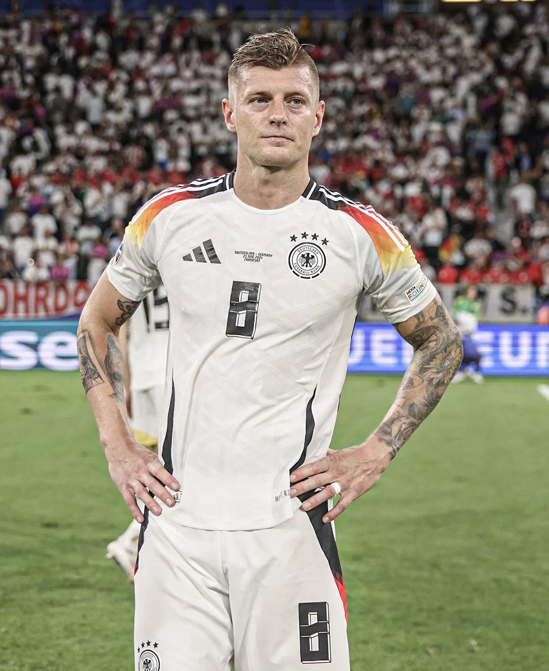 欧洲杯强队备战新战术亮相 欧洲杯强队备战新战术亮相