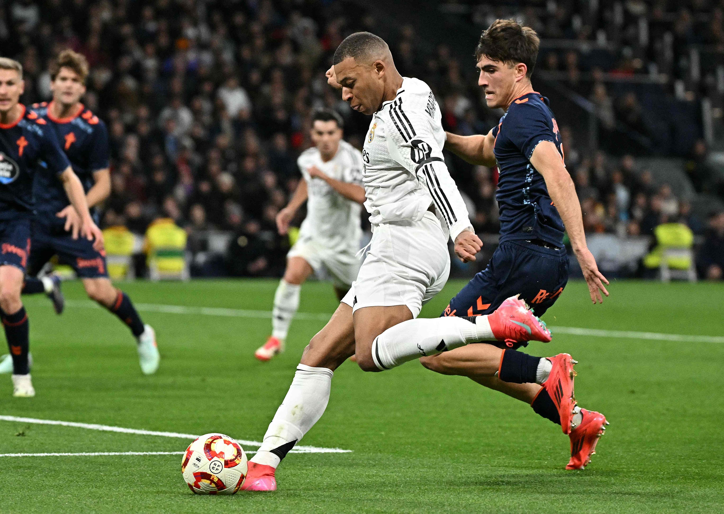 洛杉矶举行棒球比赛,曼联表现戏剧性的简单介绍 洛杉矶举行棒球比赛,曼联表现戏剧性的简单介绍