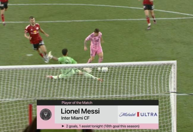 西班牙男足凭借梅开二度,取得胜利 西班牙男足凭借梅开二度,取得胜利