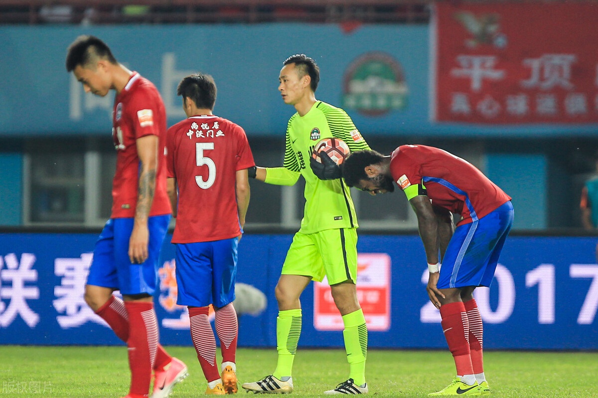 河南建业客场战平大连人，顽强抗击灾难的简单介绍