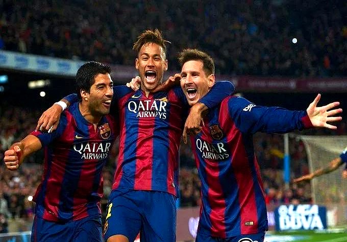 顶级射手对决：梅西与苏亚雷斯同场较量的简单介绍