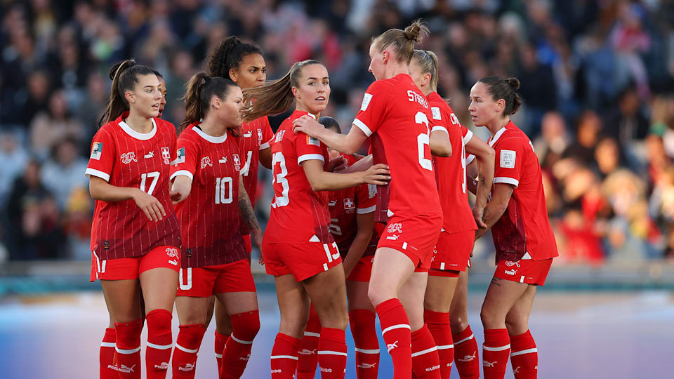 瑞士队在欧洲预选赛中取得了令人惊讶的胜利 瑞士队在欧洲预选赛中取得了令人惊讶的胜利