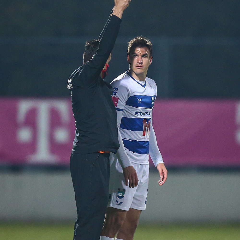 苏宁主场逆转取得胜利抢得三分 苏宁主场逆转取得胜利抢得三分