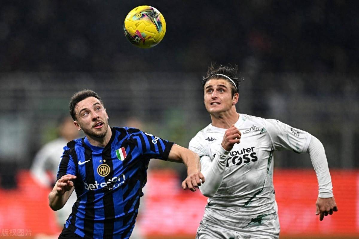 包含那不勒斯客场逆转佛罗伦萨,继续追赶前两名的词条 包含那不勒斯客场逆转佛罗伦萨,继续追赶前两名的词条