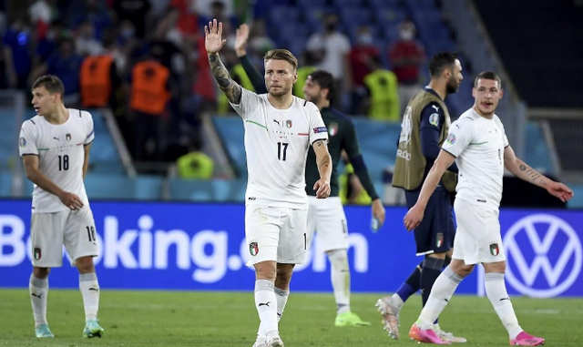 意大利主场痛失三分,小组头名前景难测 意大利主场痛失三分,小组头名前景难测