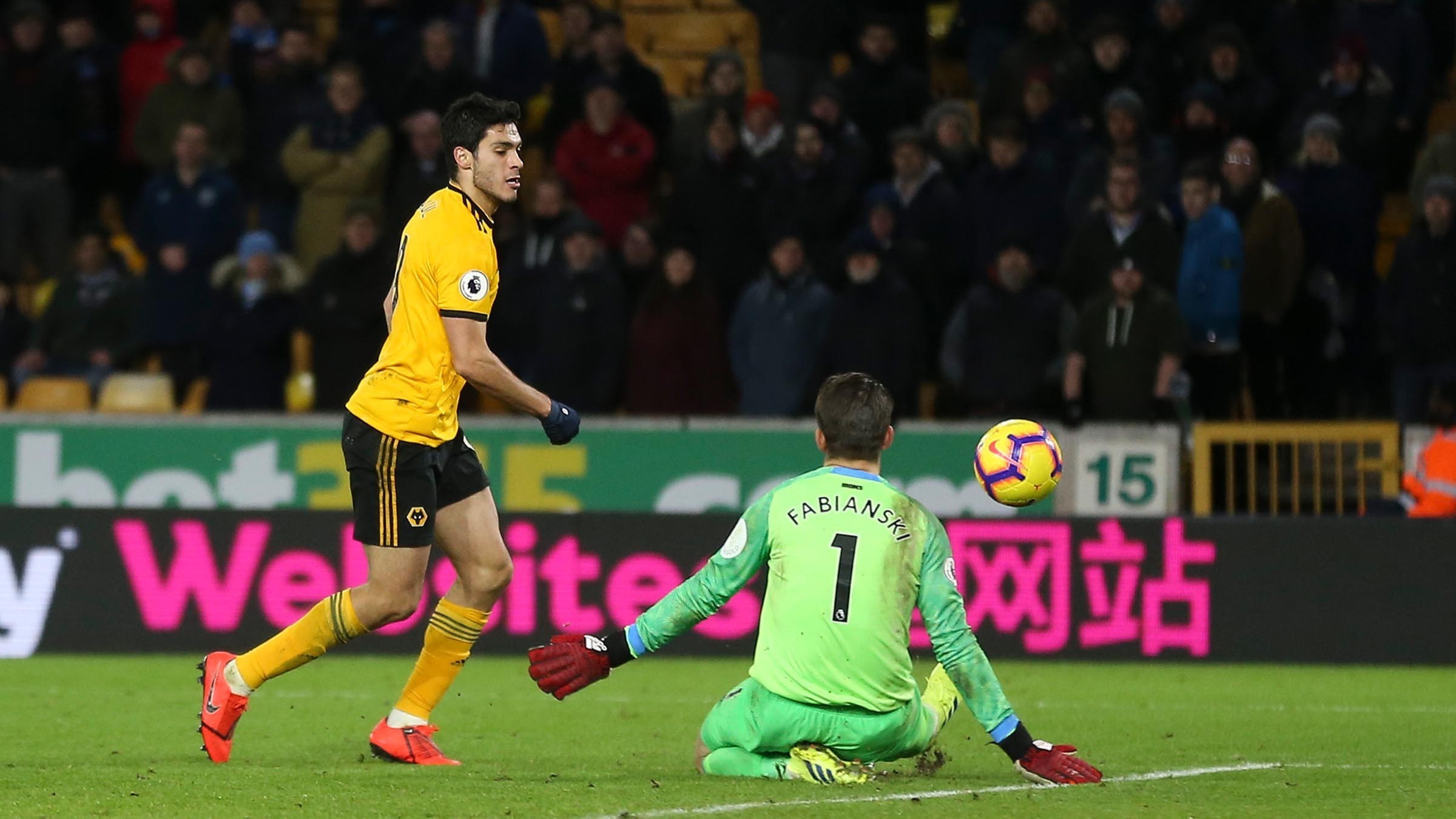 狼队客场逆转，冲上欧战资格