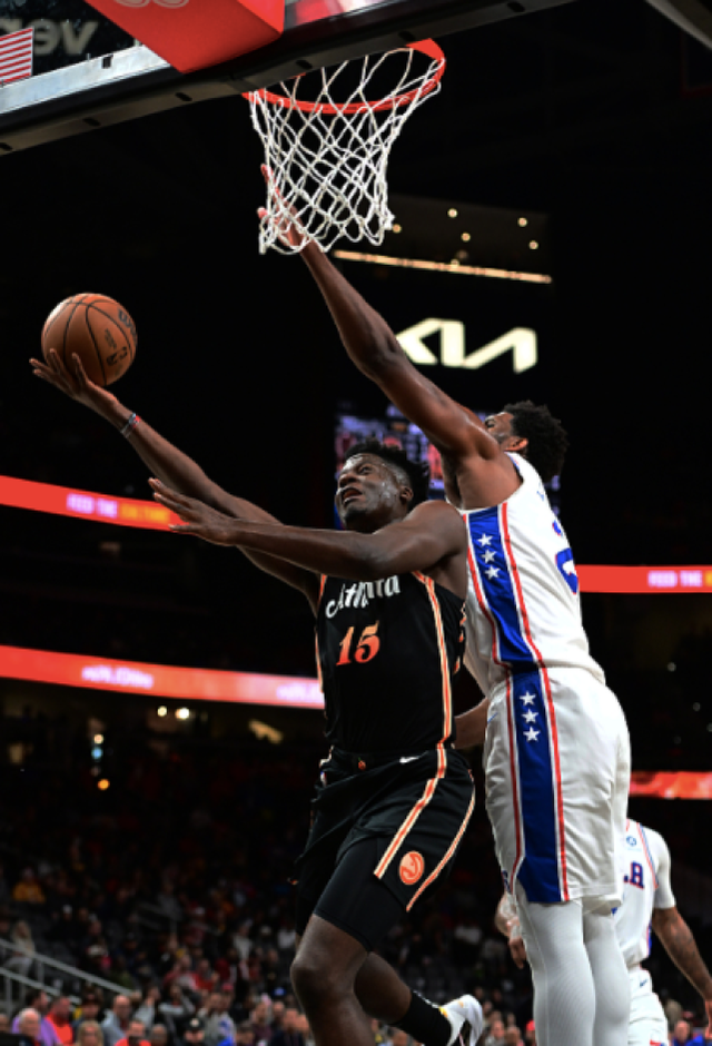 老鹰成功逆转,夺冠前景一片光明的简单介绍 老鹰成功逆转,夺冠前景一片光明的简单介绍