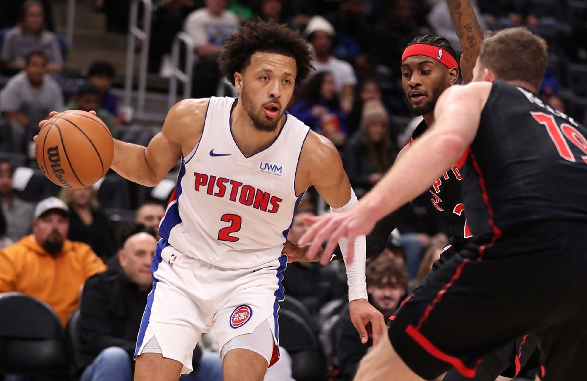 活塞逆袭，猛龙晋级东部半决赛的简单介绍