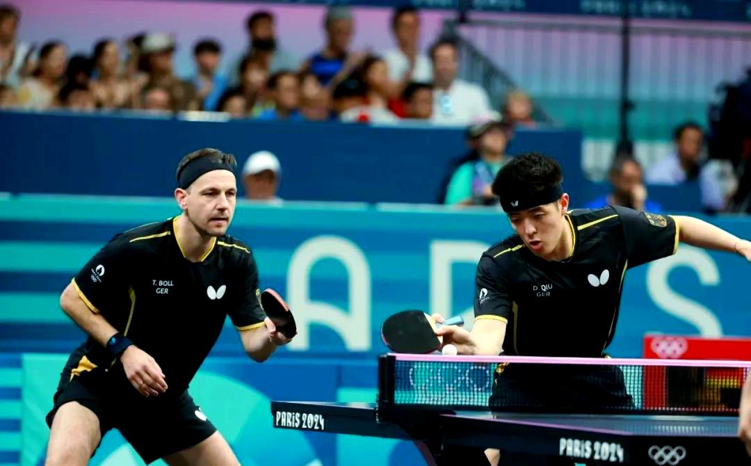 包含日本乒乓球队险胜瑞典乒乓球队，波尔惊艳世界的词条