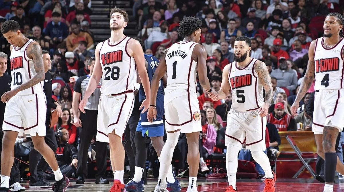 罗马鏖战休斯顿火箭,费德勒三分雨点燃全场强强对话季后赛,技惊四座的简单介绍 罗马鏖战休斯顿火箭,费德勒三分雨点燃全场强强对话季后赛,技惊四座的简单介绍