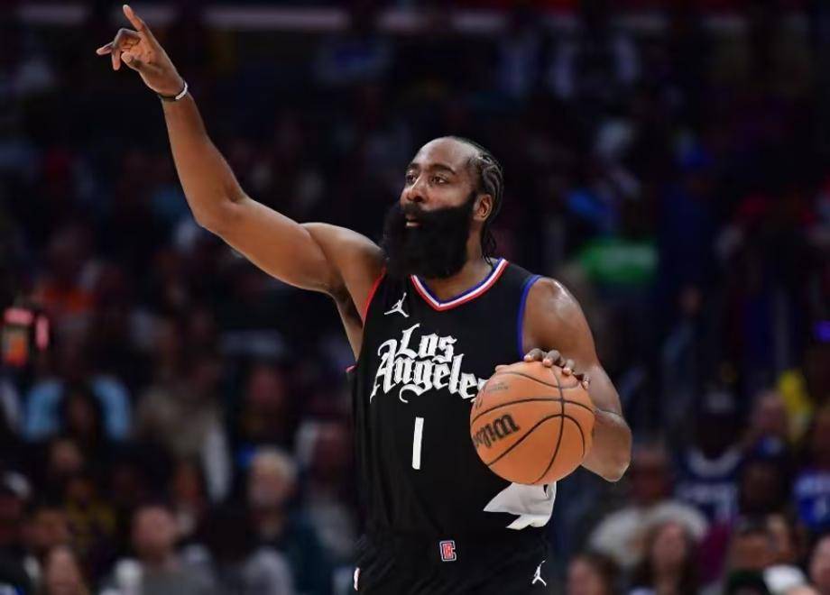 南韩男篮强势勇士,西蒙斯一己之力扛起全队的简单介绍 南韩男篮强势勇士,西蒙斯一己之力扛起全队的简单介绍