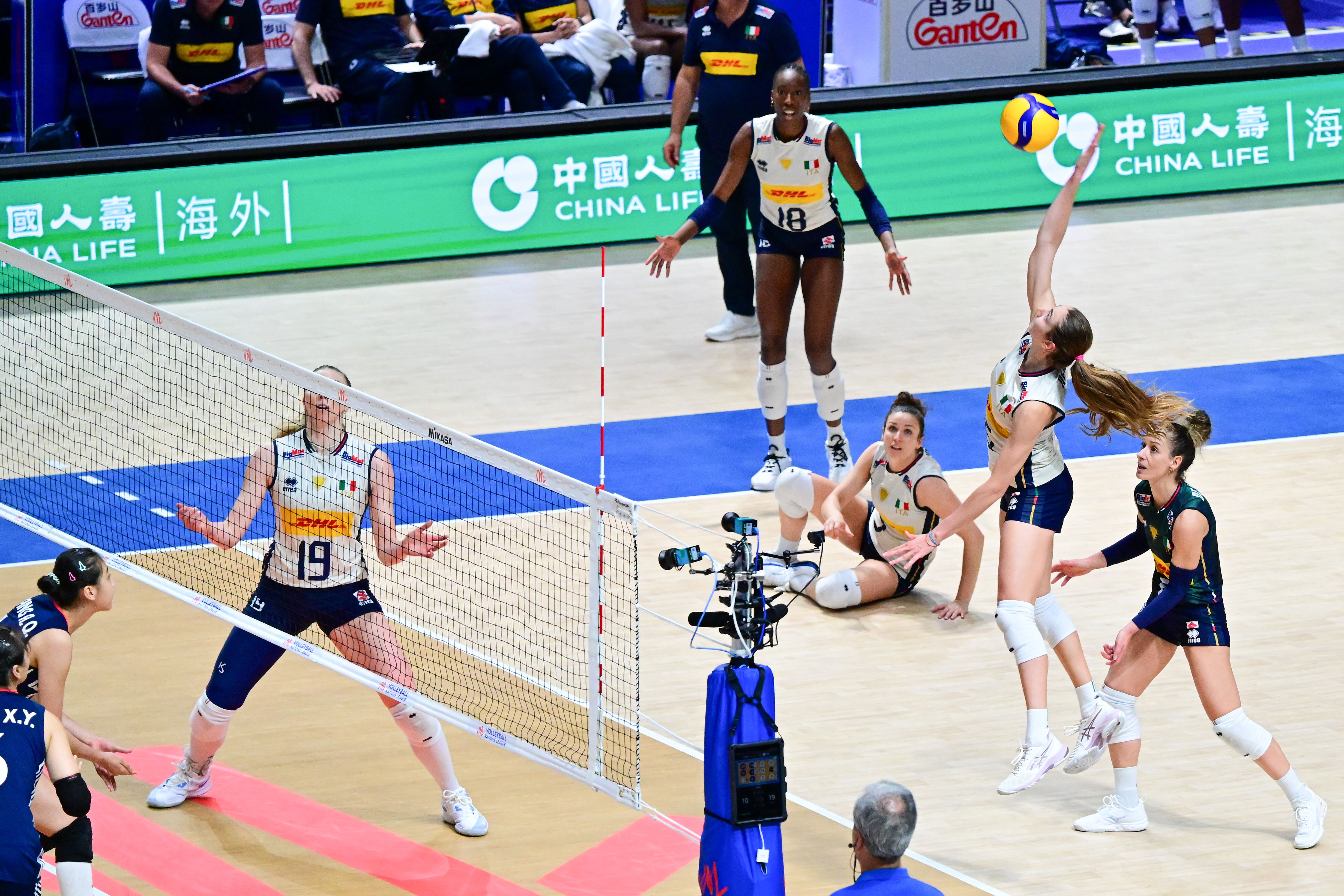 神仙对局！排球比赛过程堪比大片